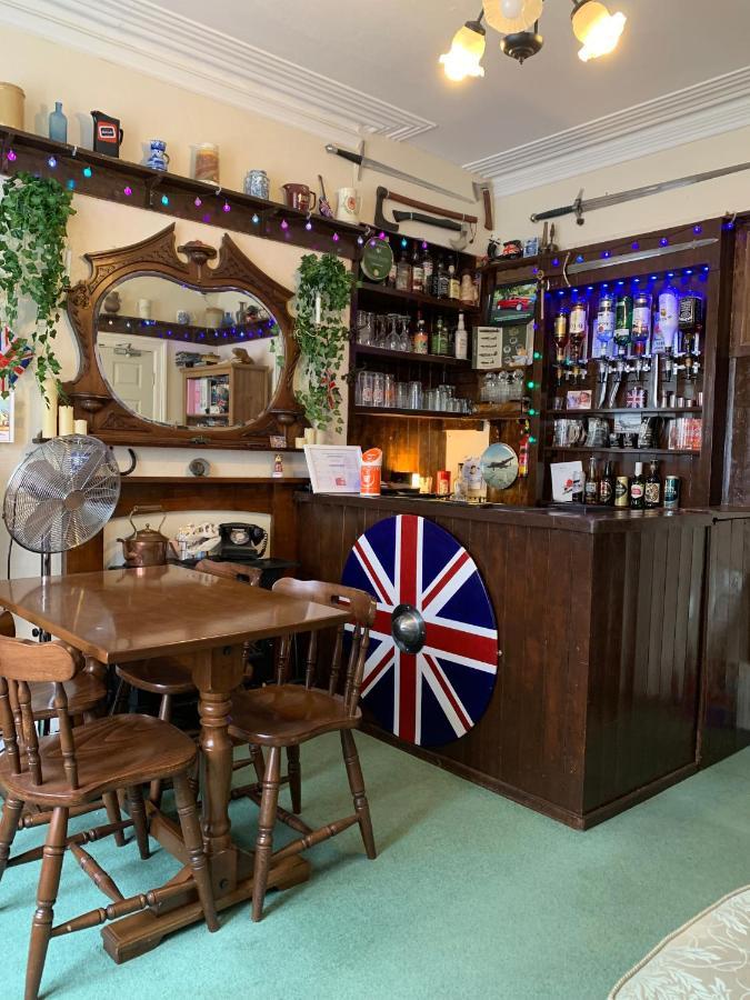 The George Guest House Бринлингтон Экстерьер фото